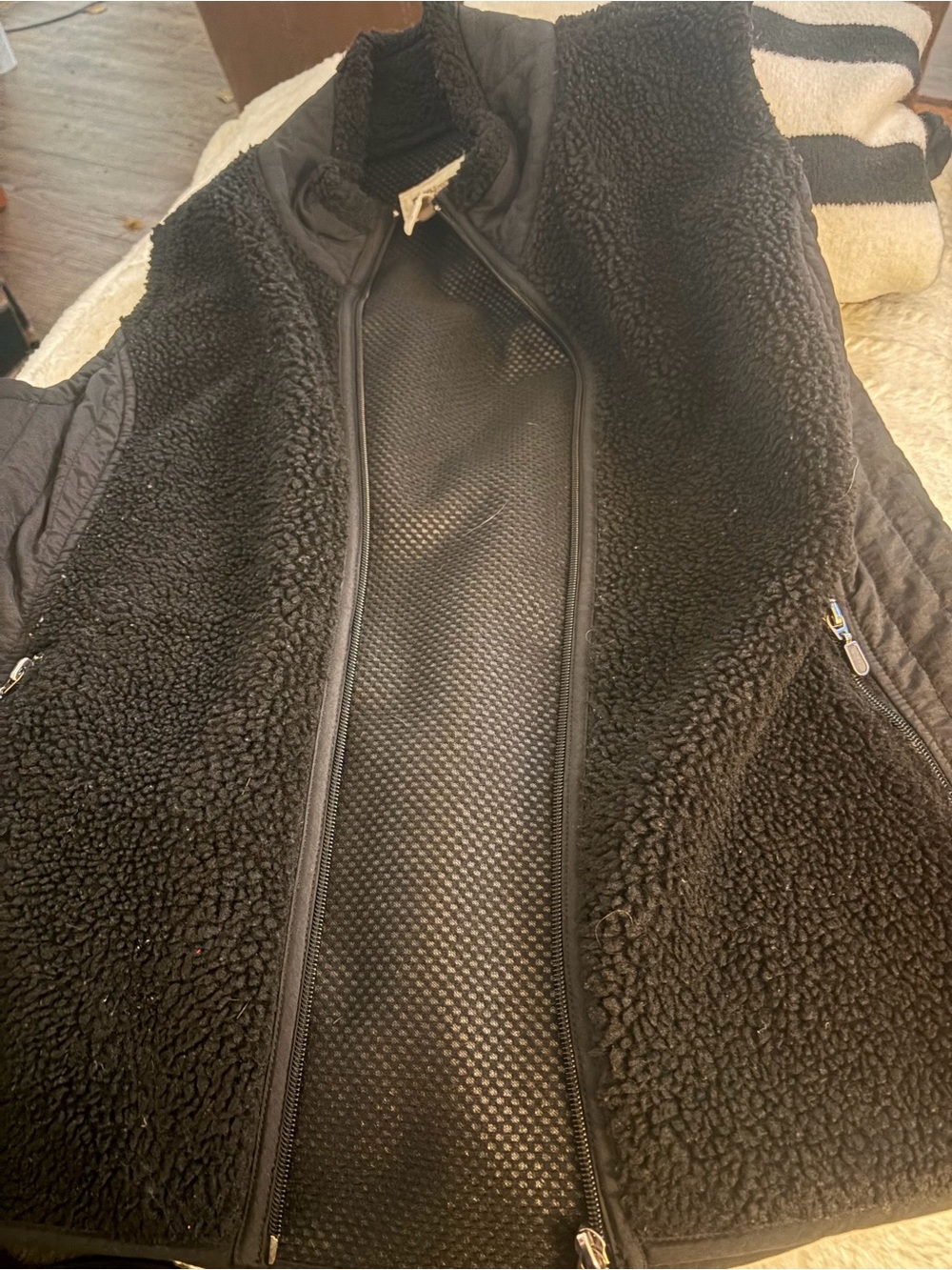 Ruff Hewn Womens Sherpa Fleece Black Vest Size LARGE Full Zip Pockets